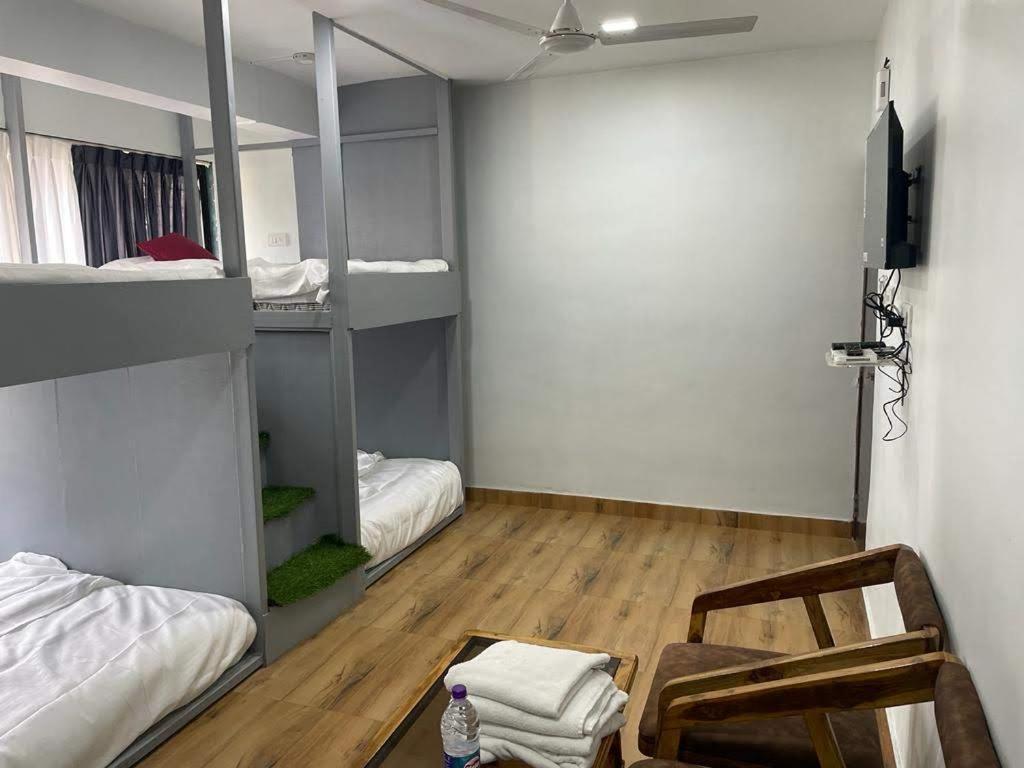 Bliss Rooms Alībāg Buitenkant foto