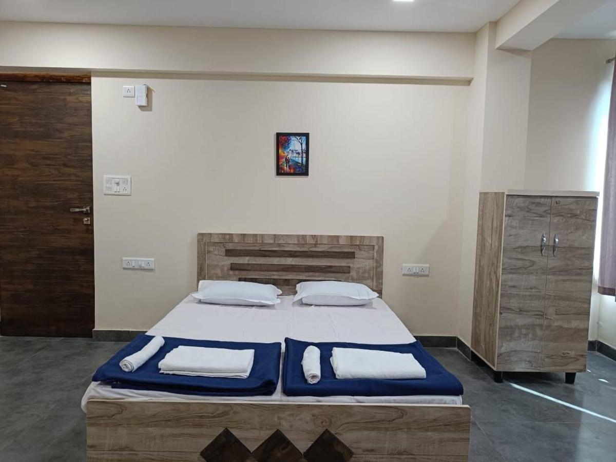 Bliss Rooms Alībāg Buitenkant foto